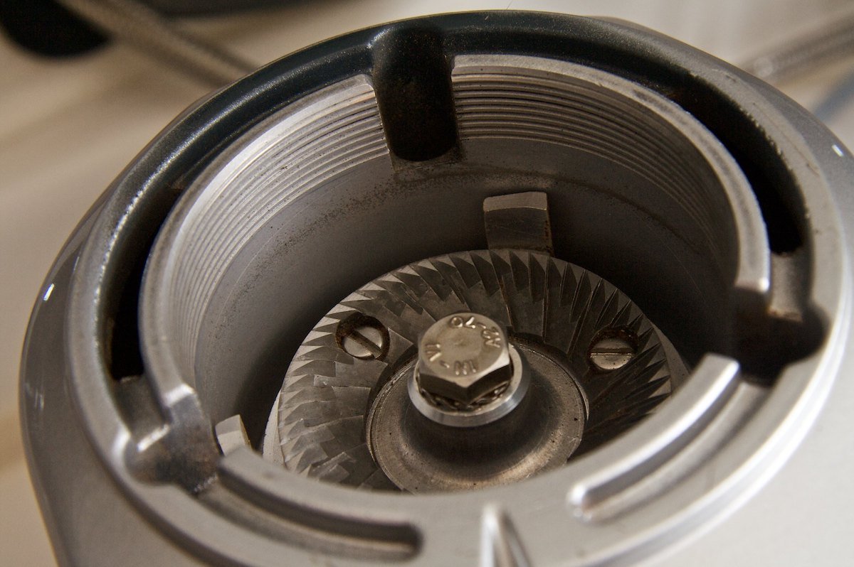 How To Clean Coffee Grinder Burrs